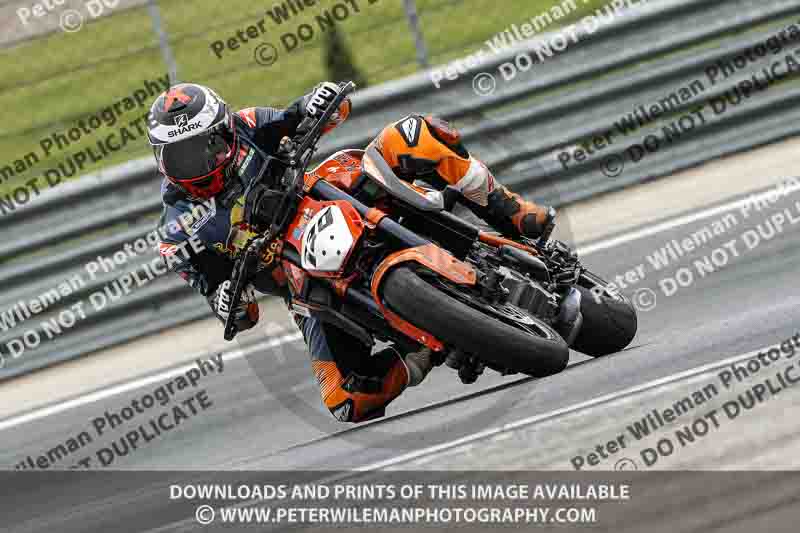 cadwell no limits trackday;cadwell park;cadwell park photographs;cadwell trackday photographs;enduro digital images;event digital images;eventdigitalimages;navarra;no limits trackdays;peter wileman photography;racing digital images;trackday digital images;trackday photos